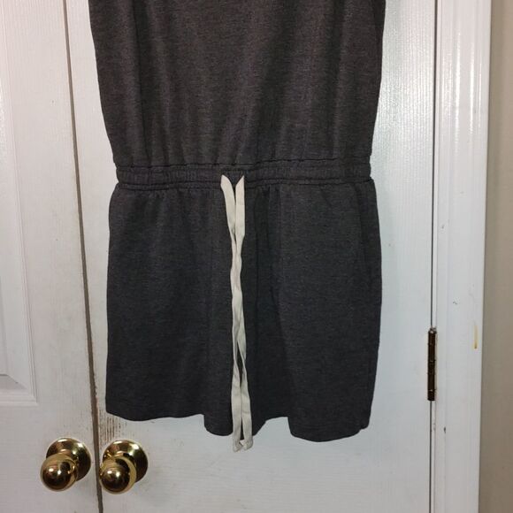 Gray soft short Romper Sz S - Picture 2 of 5